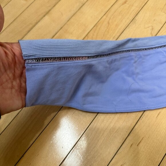 NIKE Dri-Fit Leggings with Side Seam Open Detail Size Small - Picture 4 of 9